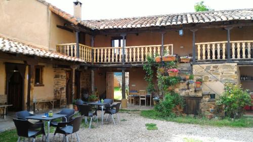 Murias de Rechivaldo Casa | Casa Rural Las Águedas