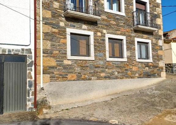 Saucelle Casa | Casa rural Las Peñas