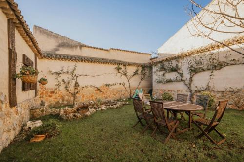 Uruena Casa | Casa Rural Los Beatos