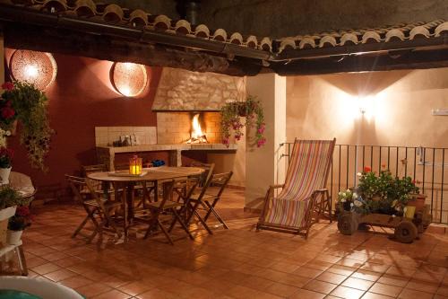 Puebla de San Miguel Casa | Casa Rural Majico