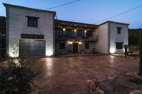Bogarra Casa | CASA RURAL “MIRADOR DEL VAL”