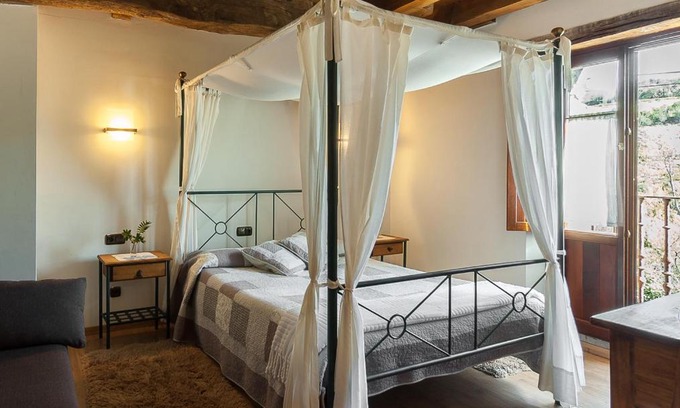 Zestoa Casa | Casa rural Restaurante Aranburu