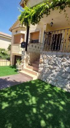 Albares Casa | Casa Rural Rincones de Albares