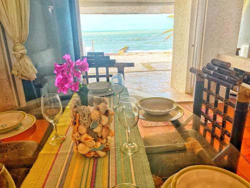 Chuburná Puerto Casa | Casa Saltwater Cowboy En La Playa - Beachfront Property