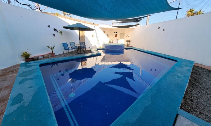 San Blas Casa | Casa San Blas piscina y jacuzzi