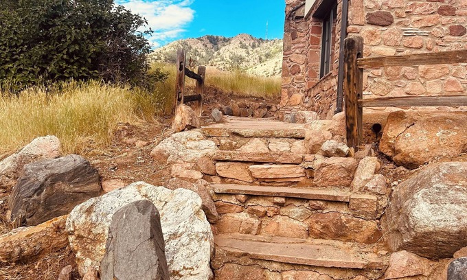 Golden Casa | Casa Serpiente 2, Red Rocks Retreat