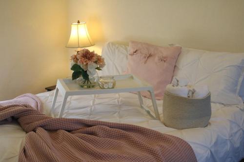 Larkspur Cama Y Desayuno | Casa Shaddai~