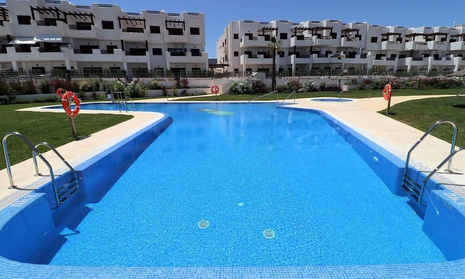 Mar de Pulpi Apartamento | Casa Soleada - Three Bedroom Apartment, Sleeps 6