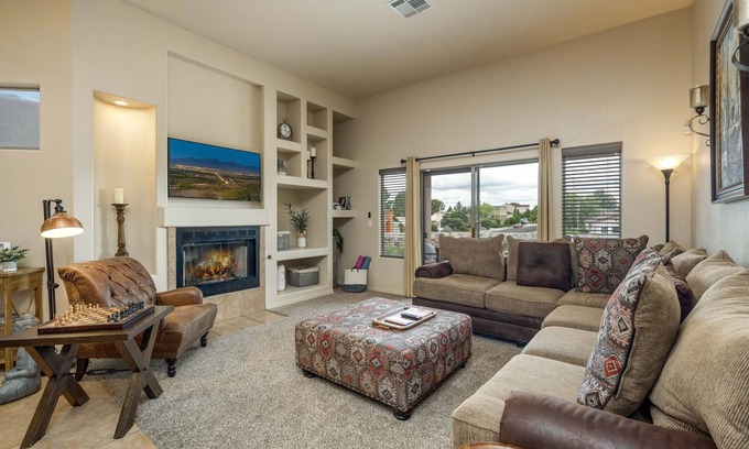 Las Cruces Casa | Casa Sonoma | Spacious, Central Retreat | Peloton