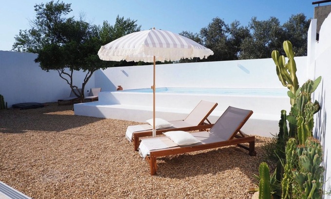 Bairro da Liberdade Casa | El refugio con piscina, entre Melides y Comporta