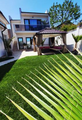 Mangalia Casa | Casa Sunrise Mangalia