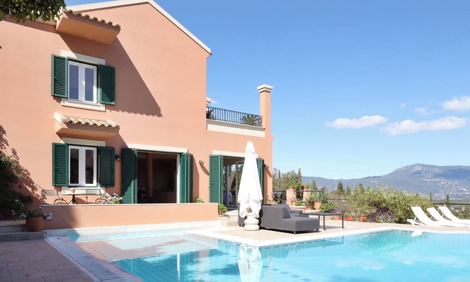 Gouvia Villa | Casa T con impresionantes vistas