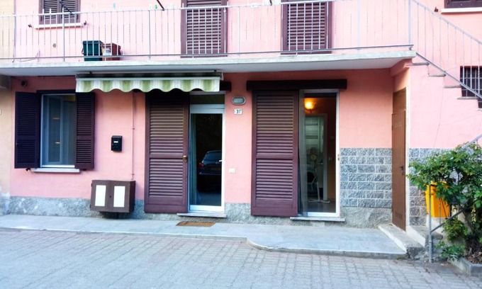 Castelletto Sopra Ticino Apartamento | Casa TATI