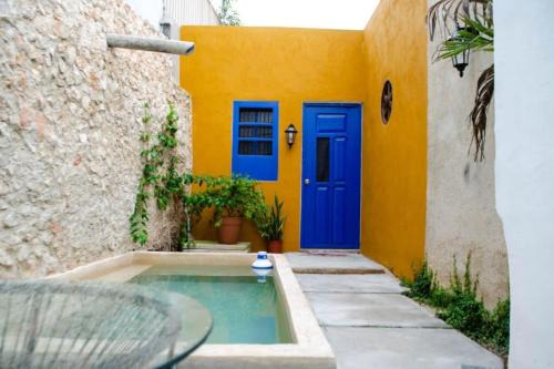 Barrio de Santiago Casa | Casa Tiago Downtown by LAHOS