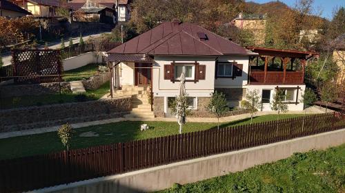 Baile Olanesti Casa | Casa Tihna
