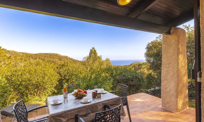 Santa Giulia Casa | Casa Tonnara by Interhome