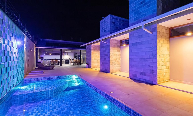 Pirenopolis Casa | casa torre de pedra
