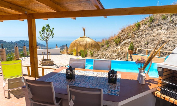 Nerja Casa | Casa Tortuga un pedazo de paraíso con espectaculares vistas al mar
