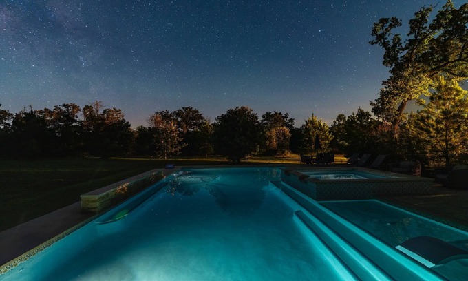 Round Top Casa | Casa Tres Hermanas: Pool+HotTub, 5min to Round Top