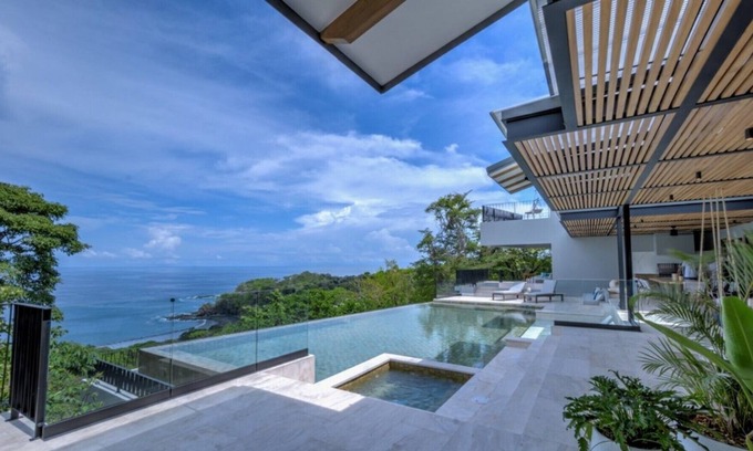 Península de Papagayo Villa | Casa Tres Monos - 5 bedroom tropical garden & sea views