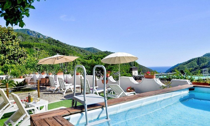 Pucara Casa | Casa Trifone A: A graceful studio apartment surrounded by the greenery, with Free WI-FI.