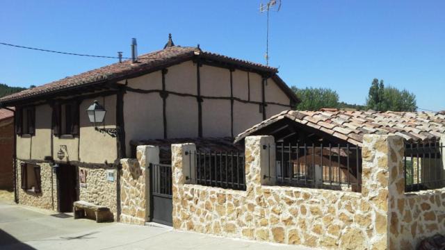 Valdeavellano de Ucero Casa | Casa Triskel