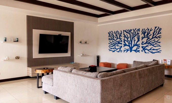 Playa Conchal Condominio | Casa Tua Newly Renovated condo T21 Reserva Conchal