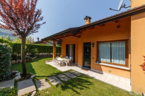 Monasterolo del Castello Casa | CASA VACANZA Residence Lago di Endine