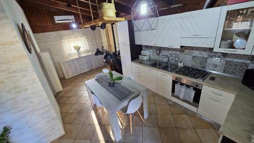 Alliste Chalet De Esquí | Casa Vacanza Kalispera