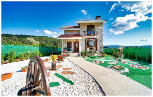 Caldas de Reis Casa | Casa Victoria garden con Jacuzzi y piscina