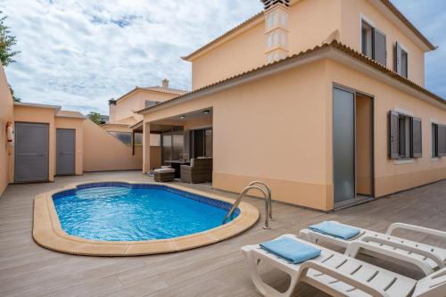 Vila Baleira Casa | Casa Vista Azul With Pool in Porto Santo