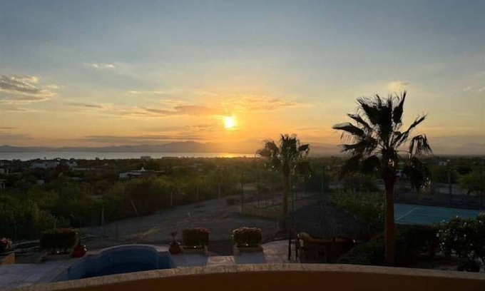 El Centenario Apartamento | Casa Vista Del Mar "Casita Sunset"