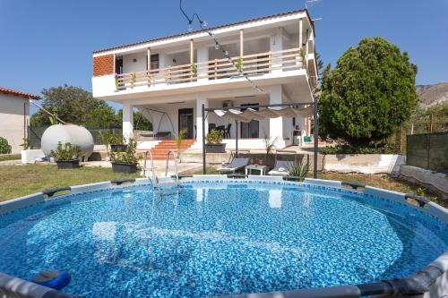 Terrasini Casa | Casa vista mare tra gli ulivi