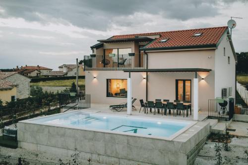 Jakovici Villa | Casa Vitale