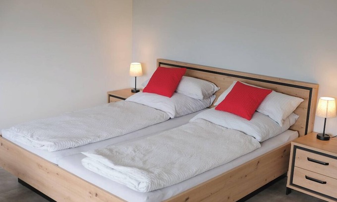 Grossheubach Apartamento | Casa Walter mit 3 Schlafzimmern und Balkon