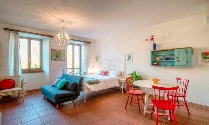 Magadino Apartamento | Casa Yvonne