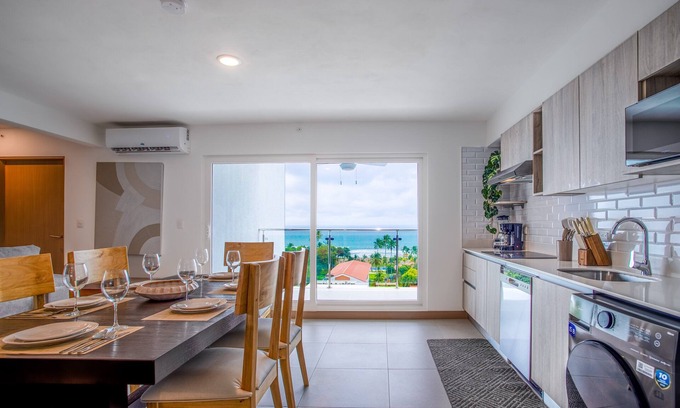 Cerro Plano Apartamento | CASAGO 1102, BRAND NEW RENTAL with Spectacular Ocean Views