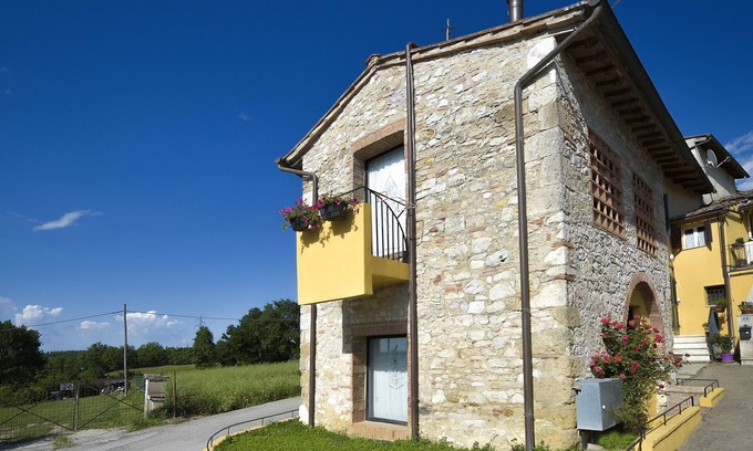 Colle di Val d'Elsa Casa | CASAILCAMBIO Típica cabaña toscana recientemente renovada, de unos 45 metros cuadrados.