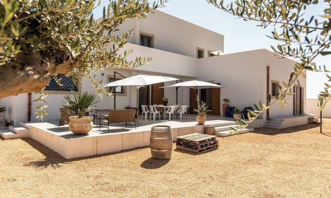 Mazara del Vallo Casa | Casale Gorghi Tondi House e Vineyard