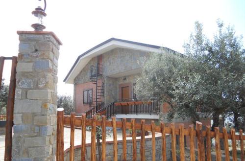Laureana Cilento Casa | Casale Il Gheppio