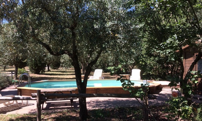 Chia Cabaña | Casale La Cipressina Tiber Valley 70 km al norte de Roma con piscina privada