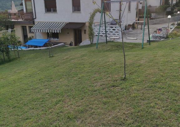 Arsie Casa | CasAngelica Alloggio indipendente con parcheggio interno