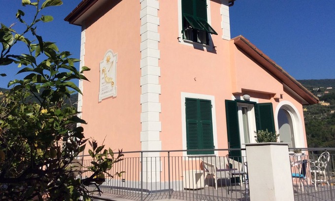 Recco Villa | CasAretusa en Recco