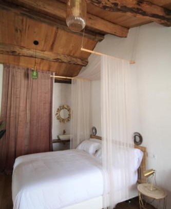 Outeiro de Rei Casa | CASAS DA FORTALEZA Casa do Garda