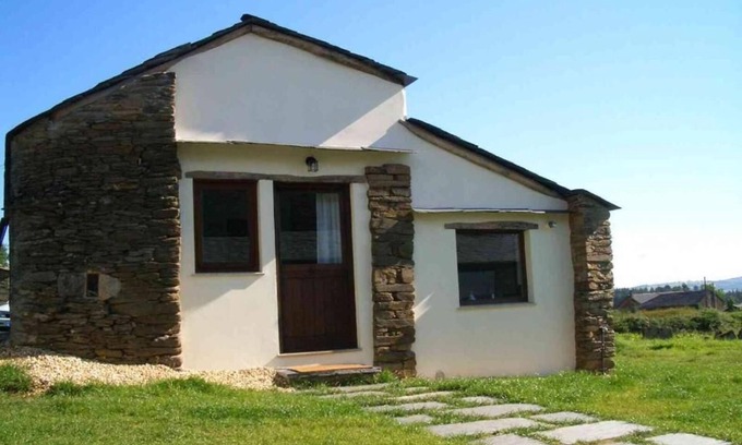 Monfero Casa | CASAS DO CAMPO - ALPENDRE (2 pax)