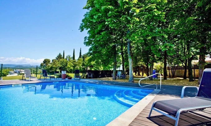 Perafita Casa | Casas Estamener - Rent 6 Charming Holiday Homes with 14 Bedrooms in Total