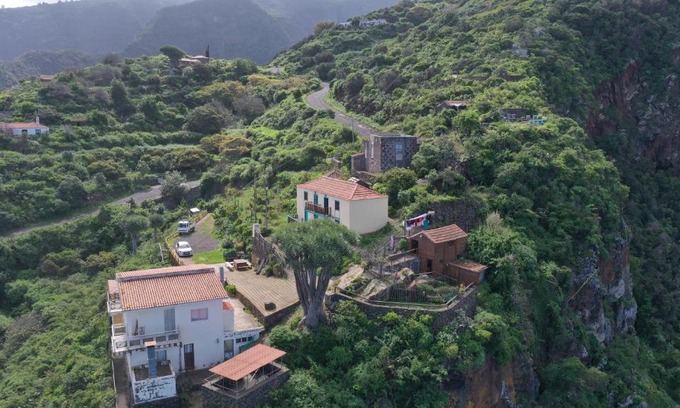 El Tablado Casa | Casas las Gemelas VIEWPOINT!