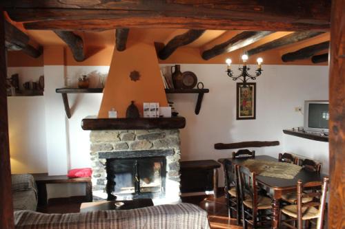 Bubion Casa | Casas Rurales Encarnita