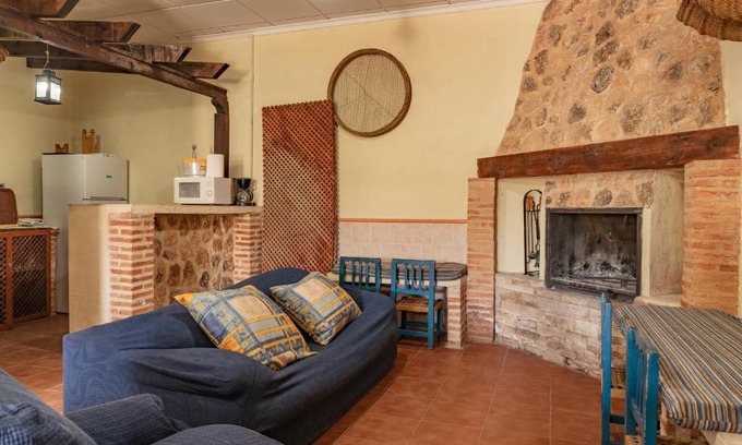 Elche De La Sierra Casa | Casas rurales Los Guerrero B