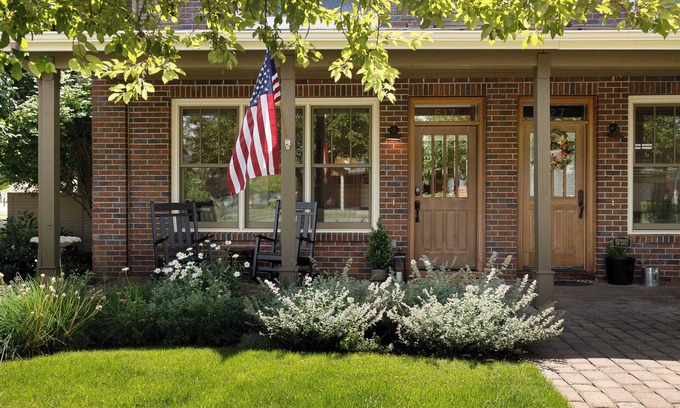 Sisters Casa | Cascade Cottage in Pine Meadows for 6!